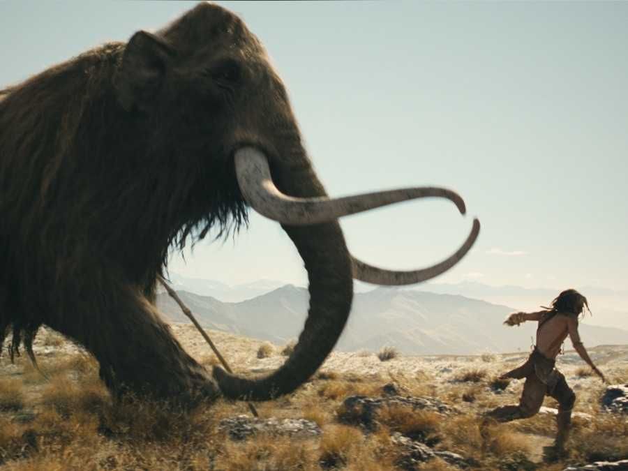 10.000 AC (Roland Emmerik) Steven Strait / Camilla Belle