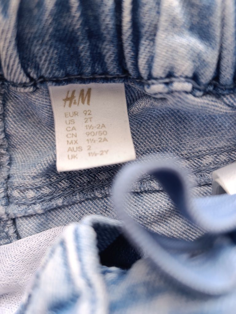 Zestaw ubranek H&M rozmiar 92. Jeansy i sweterek