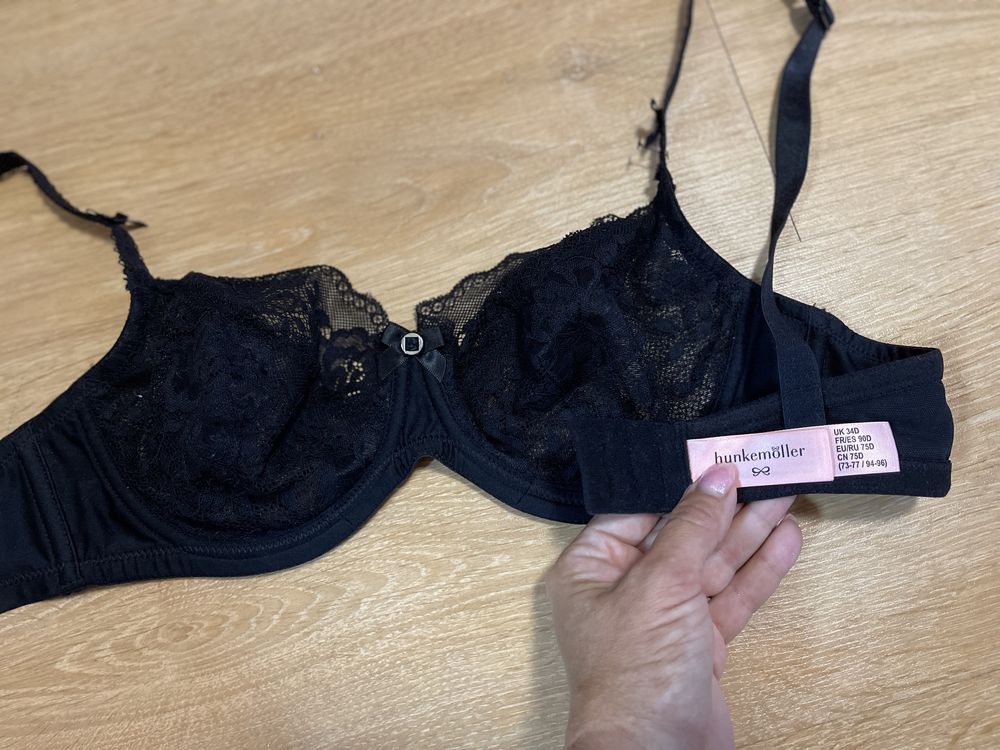 Комплект труси і Бюстик бюстгальтер лифчик Hunkemoller 75C/75D