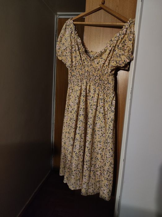 Літня легенька сукня