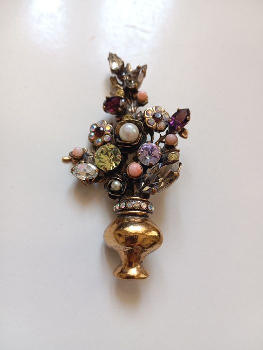 Брошь  Букет Alcozer & J, Италия , позолота, коралл, рубин, стразы.