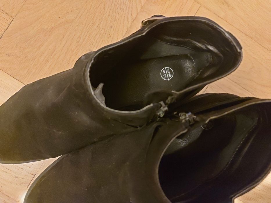 Sztyblety damskie, czarne, rozm 40,