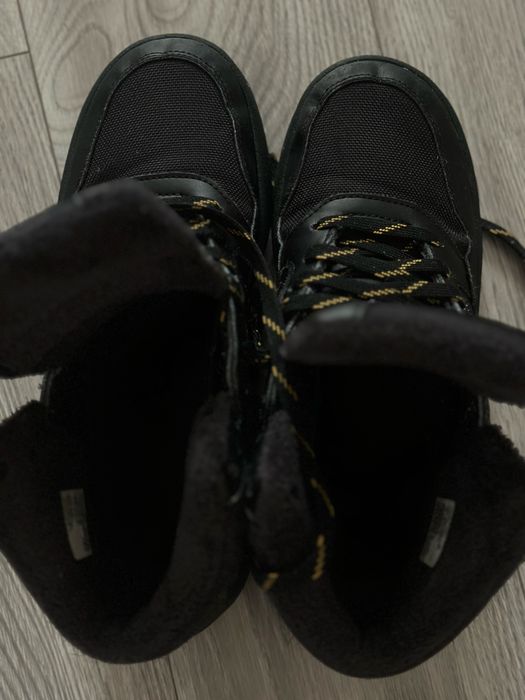 Кросівки Adidas, 38,5 оригінал