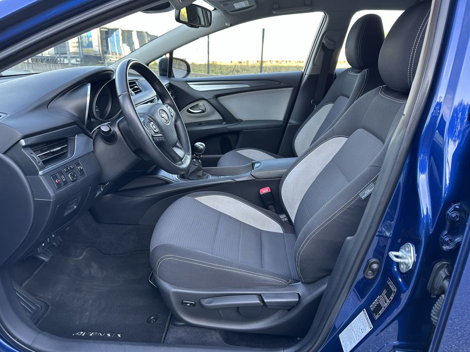 Toyota Avensis 1.6 D4-D Nacional