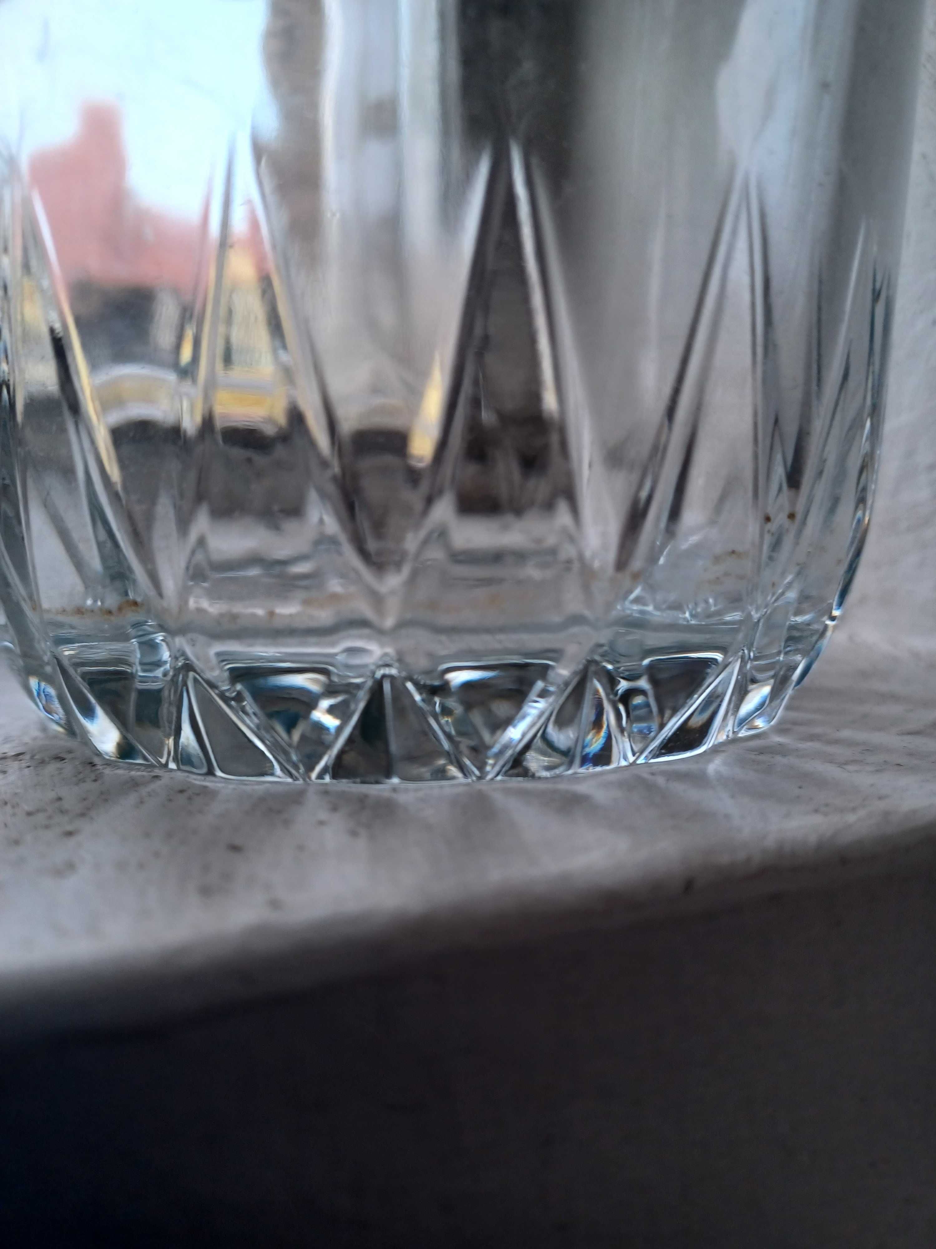 Copo grande em Cristal com cerca de 20 cm de altura
