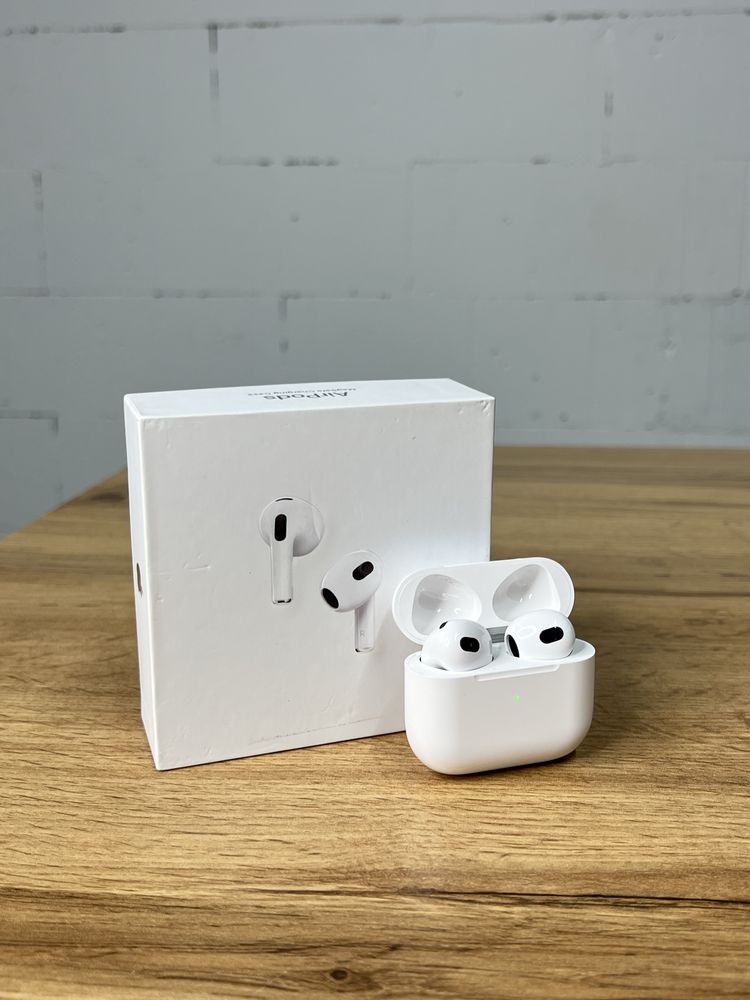 Навушники Apple Airpods 3