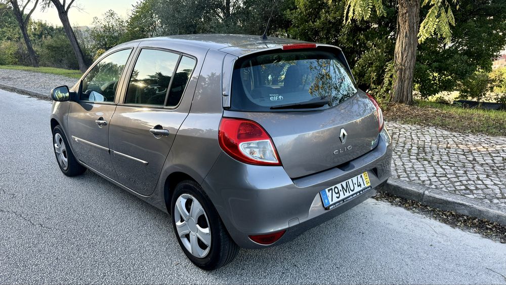 Renault Clio 3 Dci 2012
