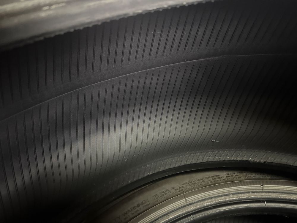 Opony Bridgestone Blizzak 235/60R18