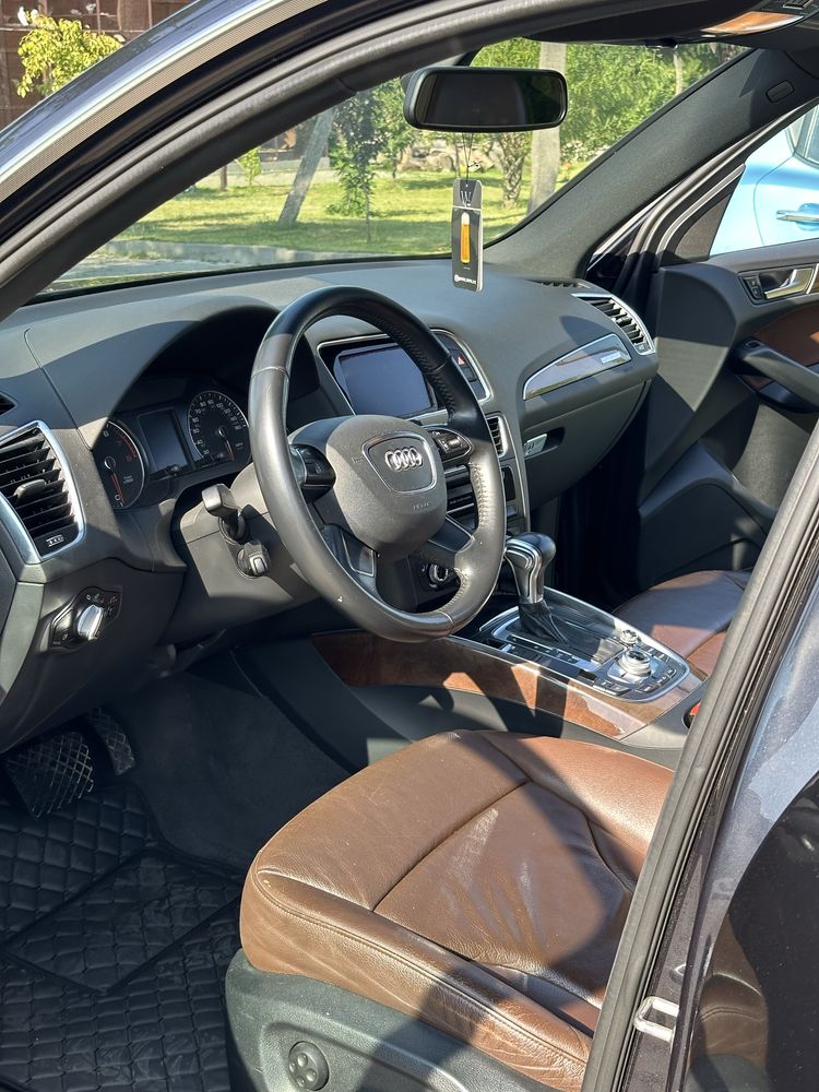 Продаж Audi q5 2016
