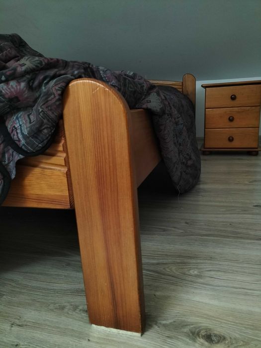 Łóżko+szafki+komoda