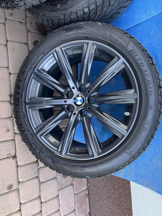 Koła zimowe BMW serii 5 245/45/18  Styling 684 V-spoke