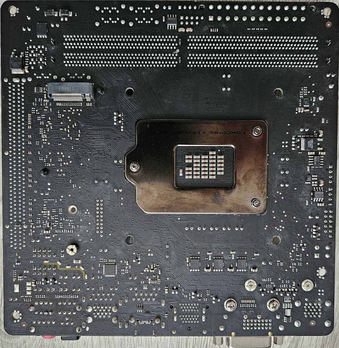 Płyta mini-itx GA-Z270N-WIFI + i3-7100T + RAM 16GB(2x8)