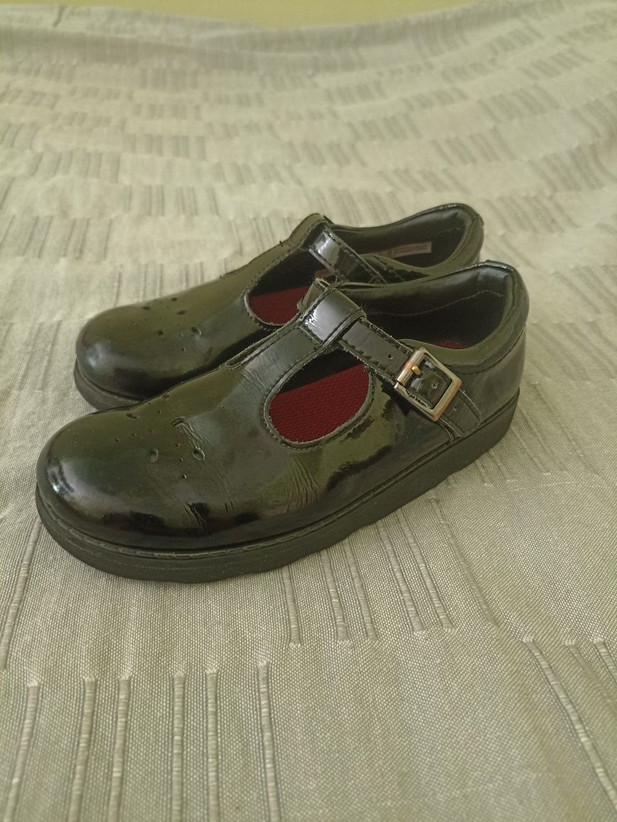Туфлі туфли Clarks