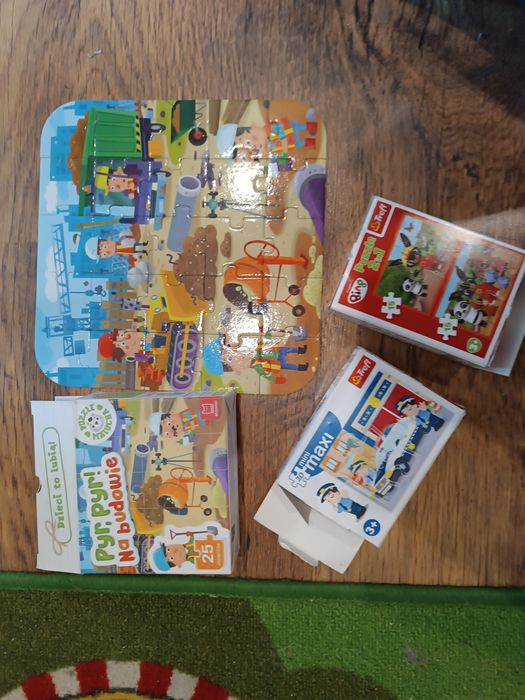 Zestaw 3 opakowań puzzli 3+