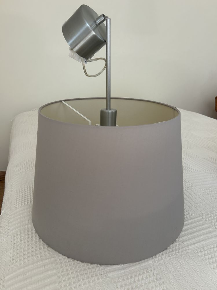 Candeeiro IKEA teto