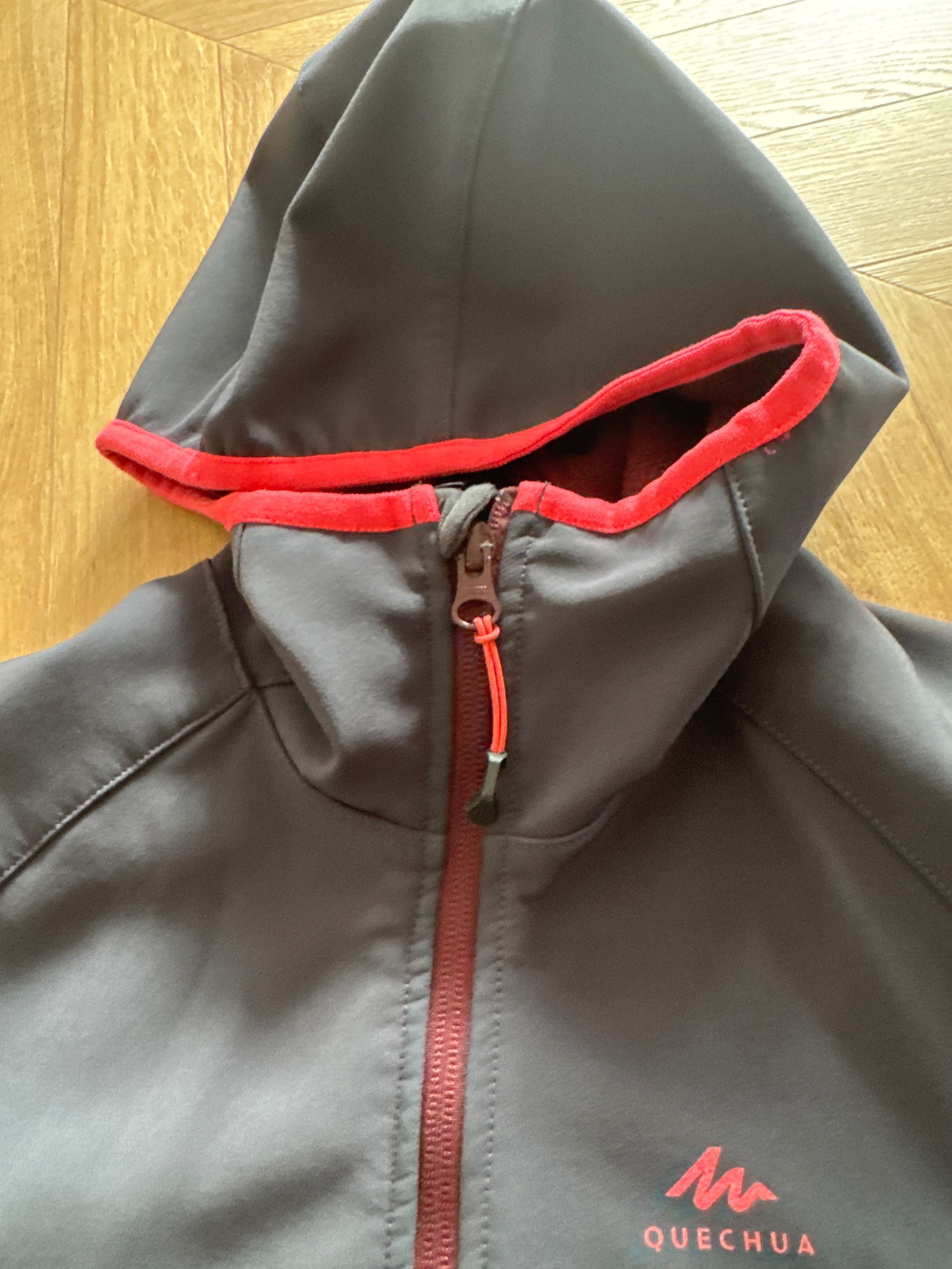 Kurtka softshell  Decathlon Quechua 10-11 lat