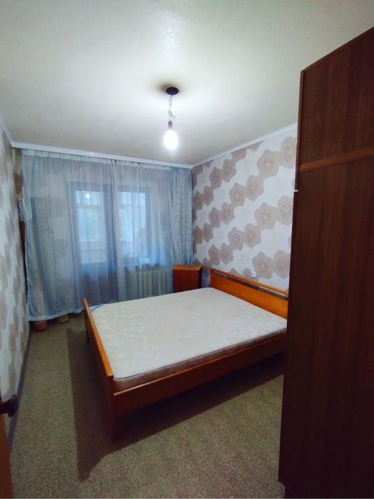 Продам 3х ком квартиру с большой кухней!