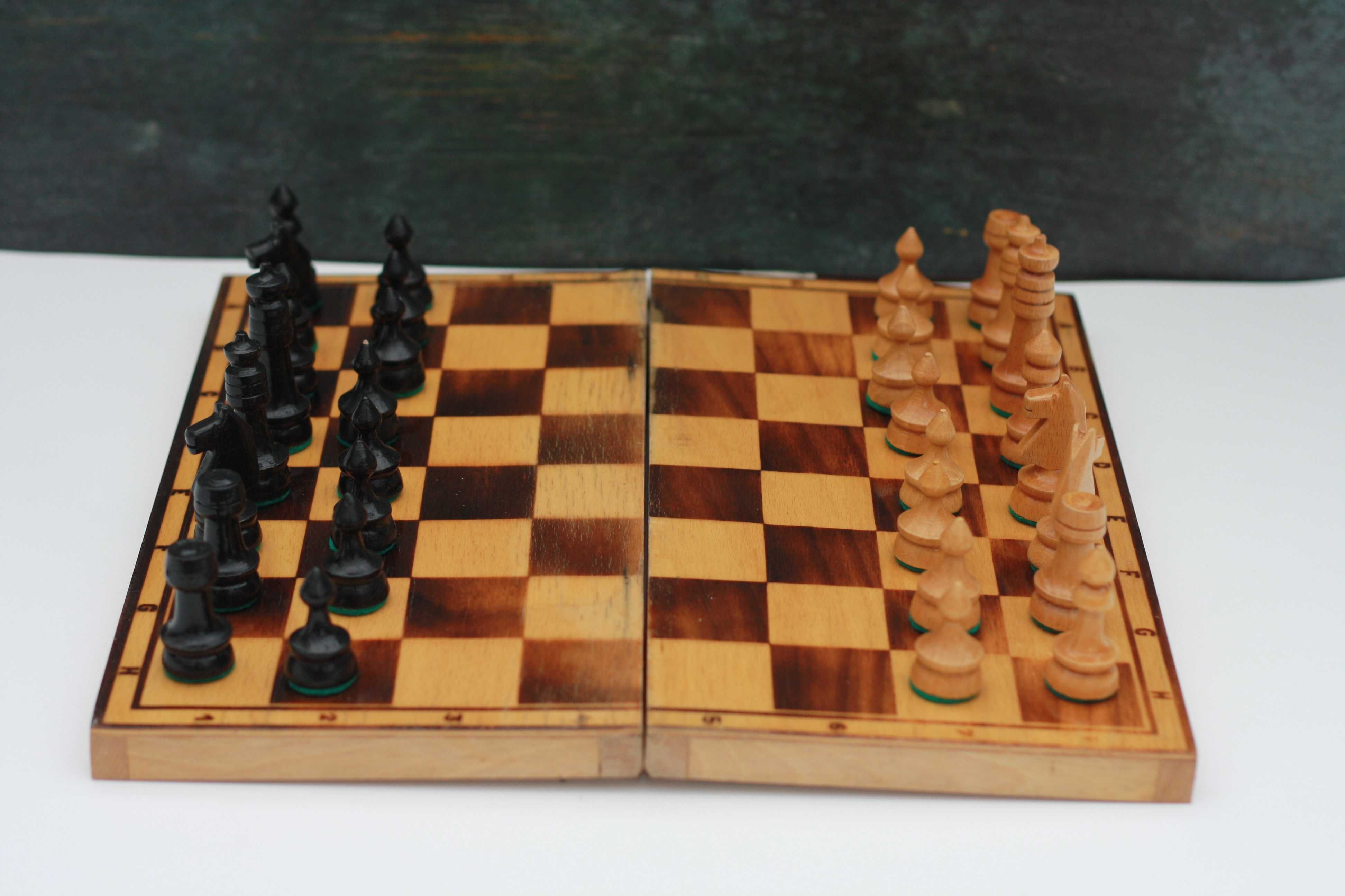 Stare drewniane szachy 1979 r. Spółdzielnia Pracy Jedność w Cieszynie