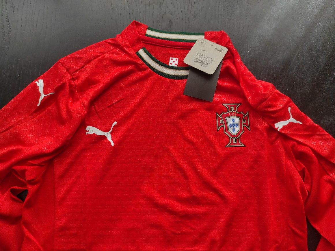 Camisola da Seleção Nacional 2025, tamanho M, manga comprida