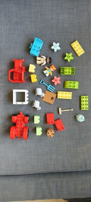 LEGO Duplo -- 10950 --  Traktor i zwierzęta gospodarskie