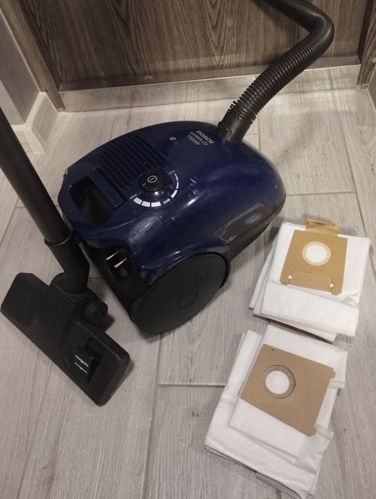 Пилосос фірми Bosch 1500w