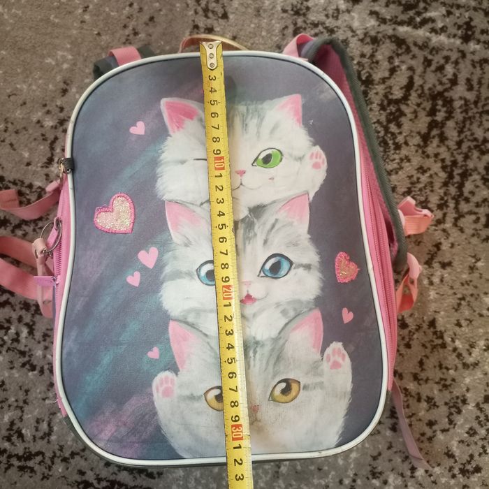 Рюкзак, портфель для дитини