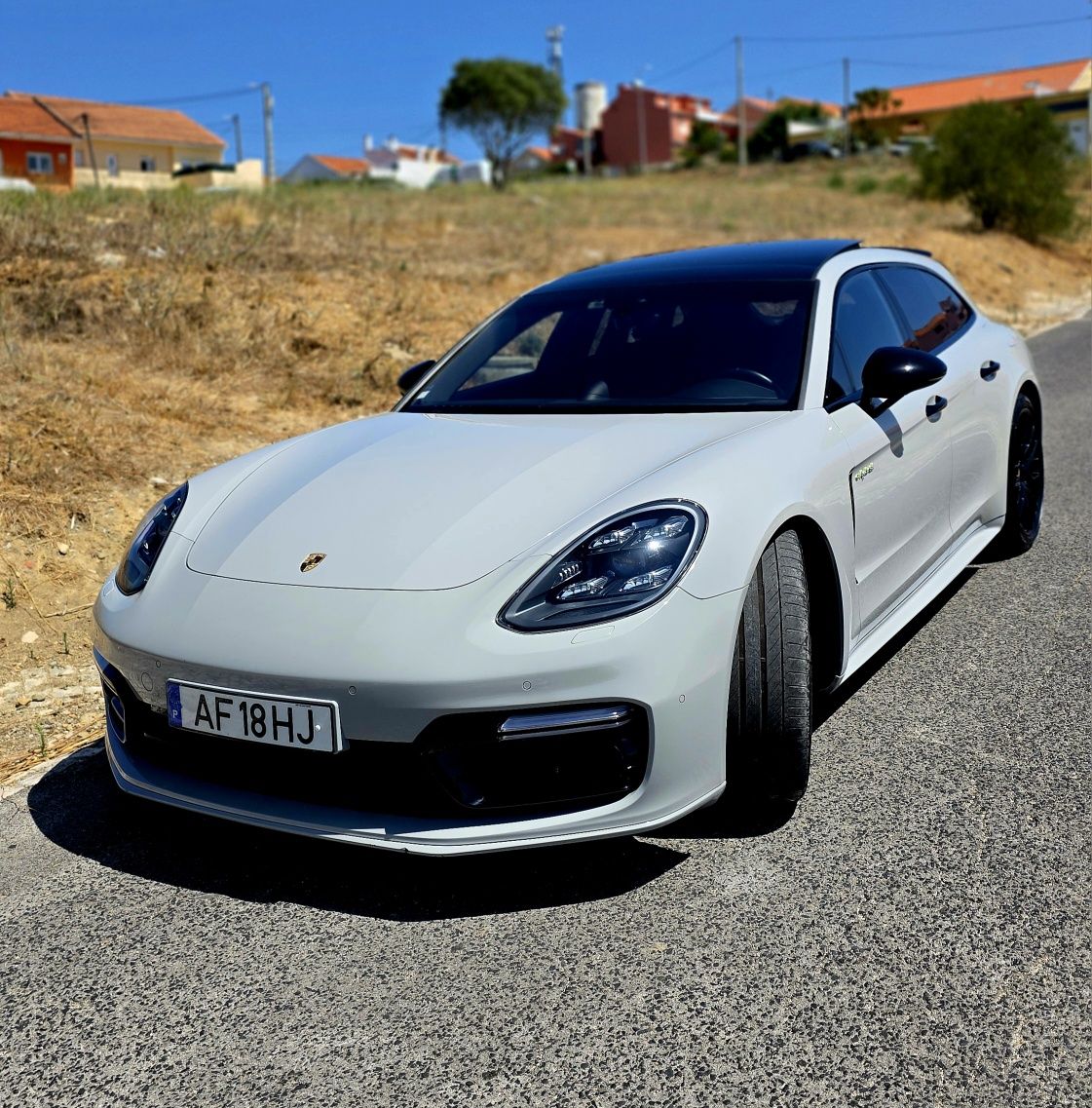 Porsche Panamera Sport turismo 4 E- hibrido