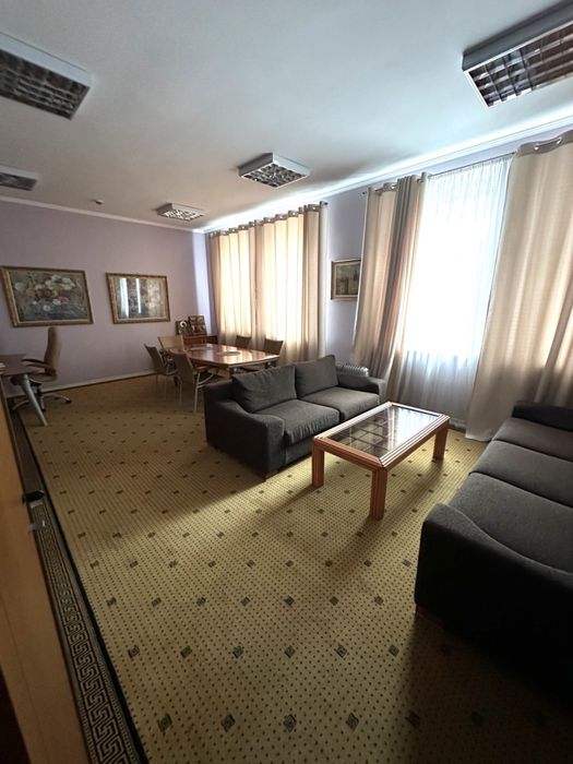 Комерційна окрема будівля Києва,Шота Руставелі-прибуткова інвестиція