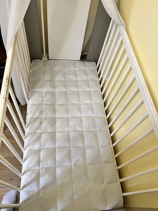 Lóżeczko dziecięce + baldachim