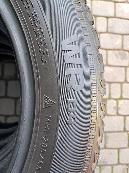 Opony koła zimowe 205/ 55/ 16 Nokian WR D4
