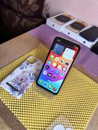 Продам Iphone 11 256 Neverlock Yellow стан бомба