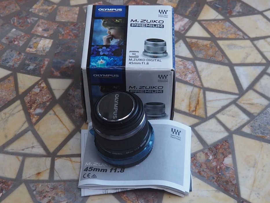 Obiektyw Olympus M.ZUIKO DIGITAL 45mm f/1.8 / ET-M4518 Czarny