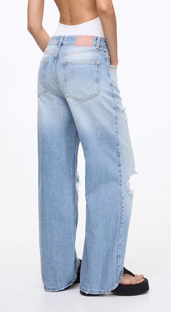 Джинси з потертостями Pull & Bear
