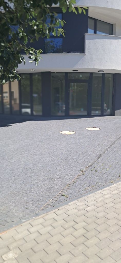 Lokal usługowy handlowy