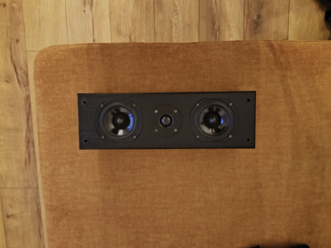 kolumny prism Onyx 200