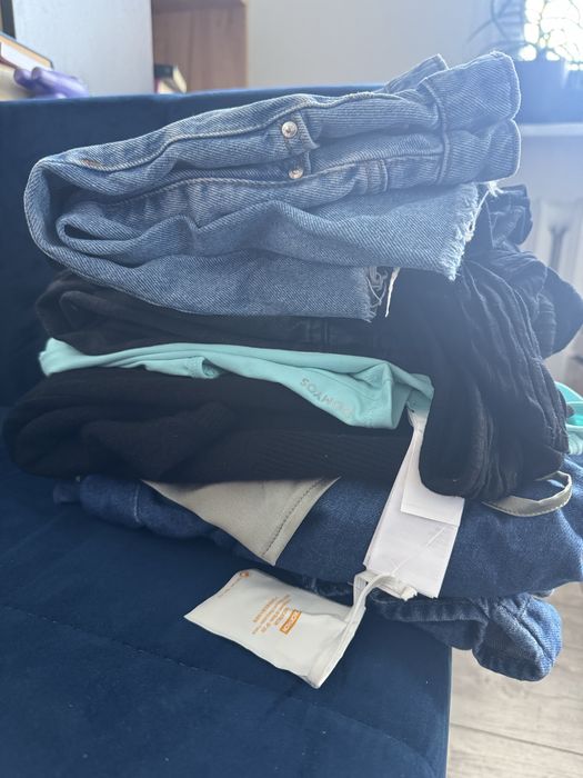 Zestaw ubrań damskich/ paka ubrań