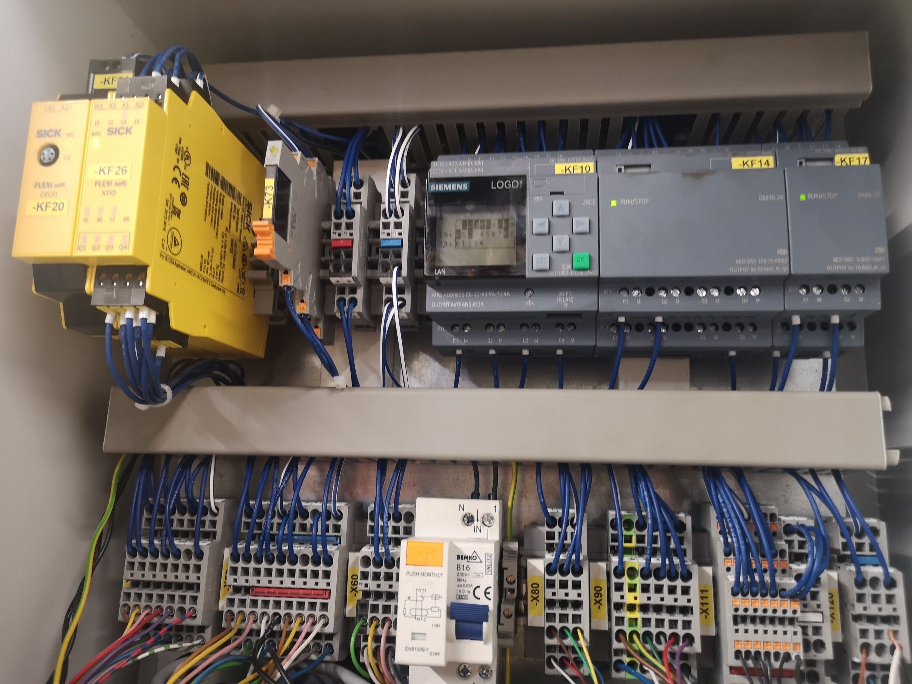 Elektryk Instalacje PV elektryczne pomiary fotowoltaika naprawa maszyn
