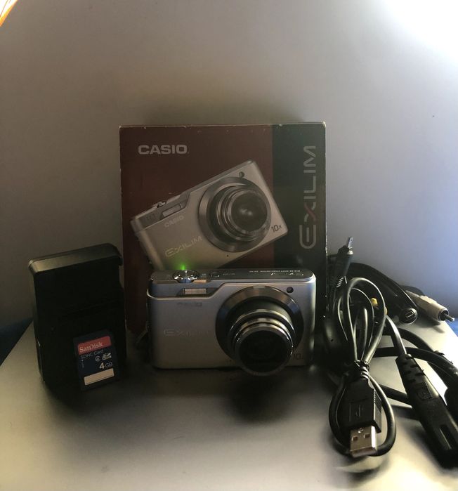 Цифровий Фотоапарат Casio Exilim EX-H5