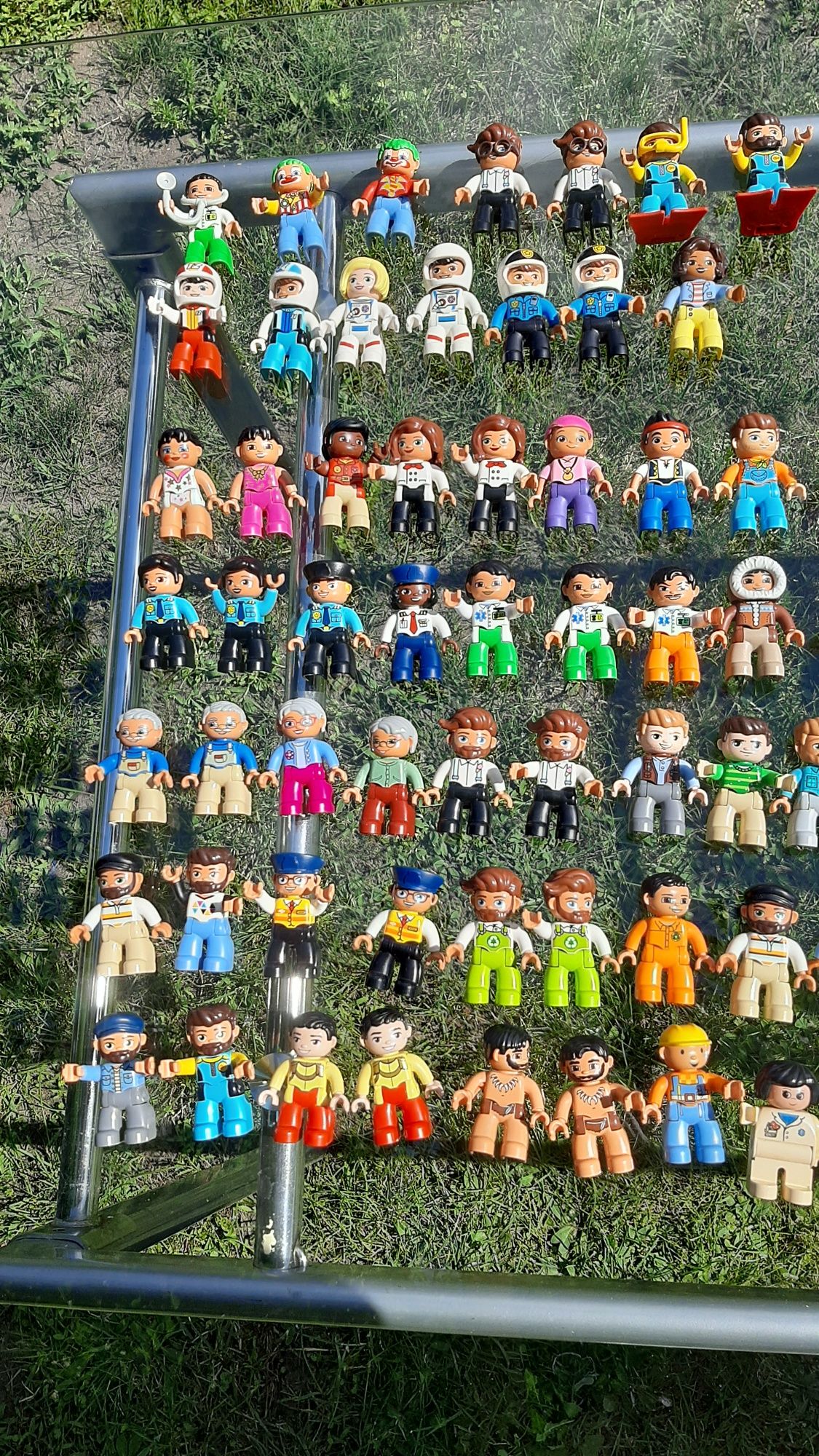 Ponad 90 szt Lego duplo ludziki ludziki