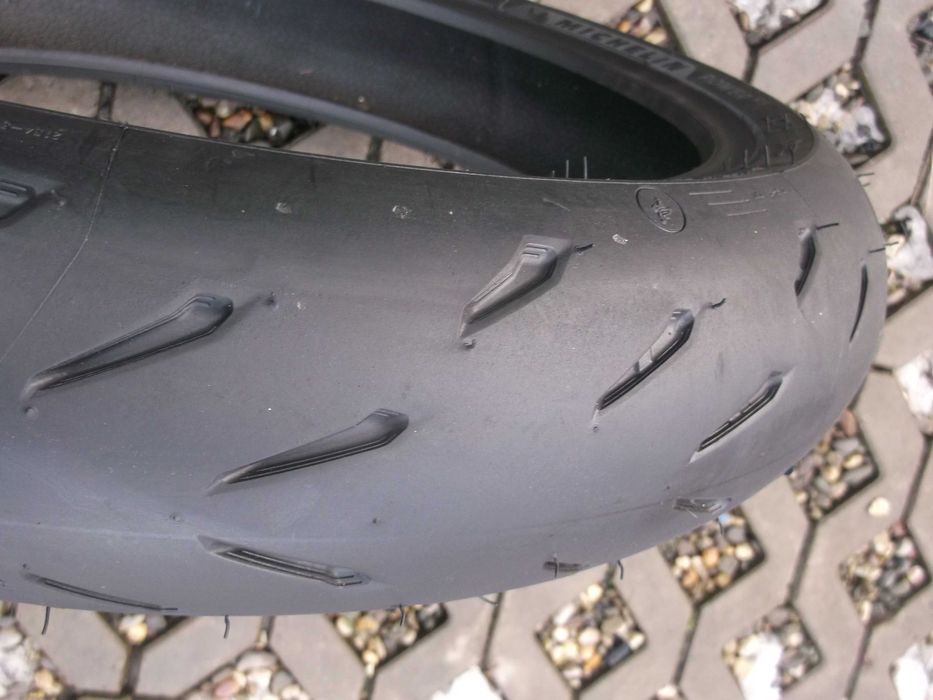 opona 120/70zr17 Michelin Power rs dot2920 4,3mm tor sport cbr r1 gsxr