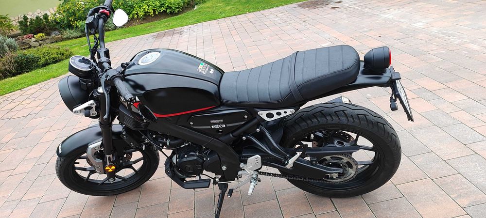 yamaha xsr 125, kat B, kat A1