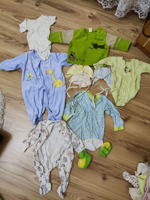 Дитячий одяг, віддам безкоштовно