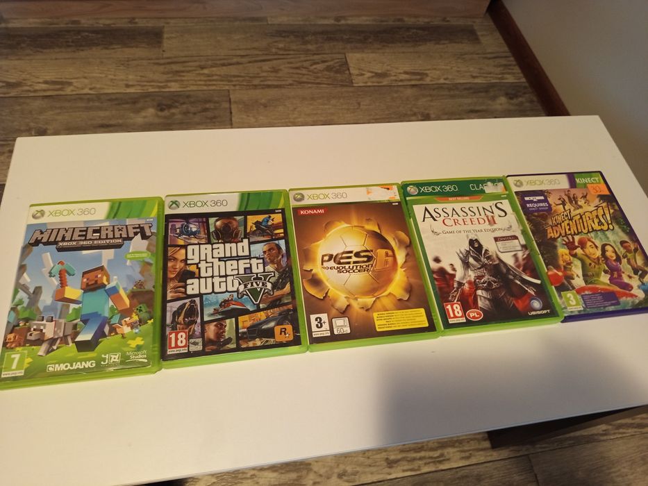 Xbox 360 Kinect z grami