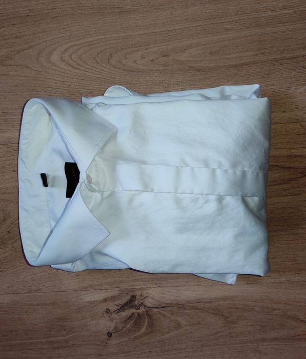 Koszula biała satynowa