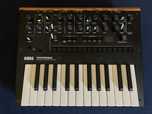Korg Monologue sintetizador