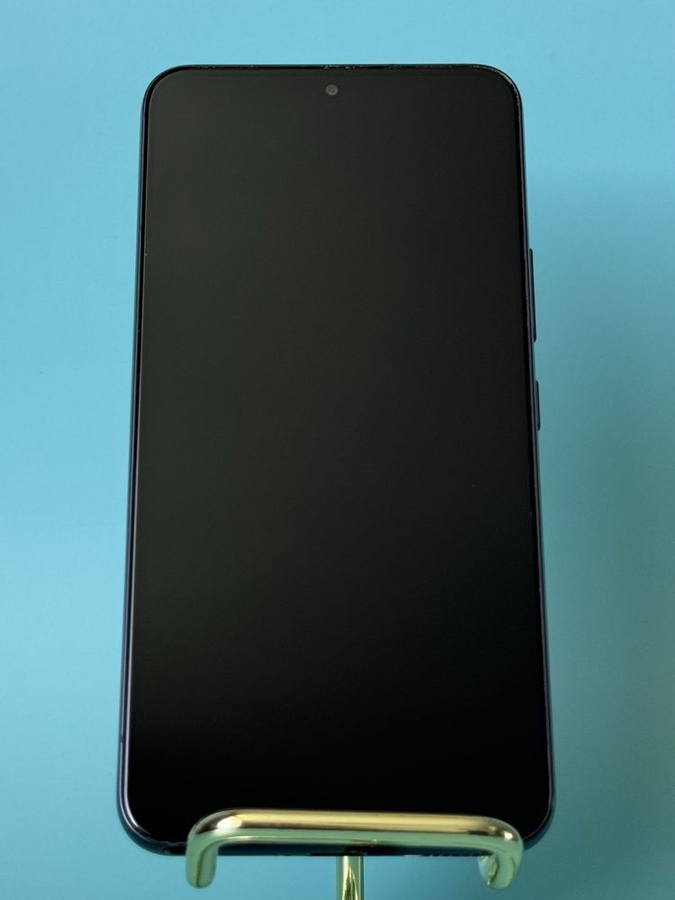 Смартфон Samsung Galaxy S22 5G 8/128GB (568)