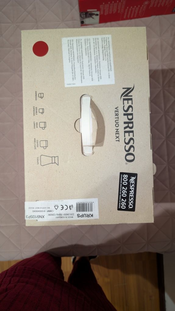Maquina café nespresso vertuo next vermelha
