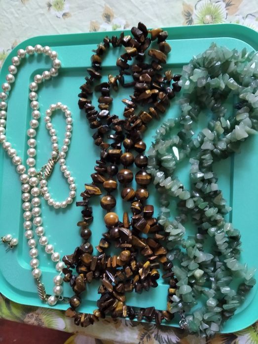 Натуральные камни.на первом фото 500гр..остальные 150грУкрашение женщи