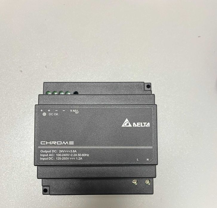Zasilacz na szynę DIN Delta Electronics DRC-24V100W1A czarny