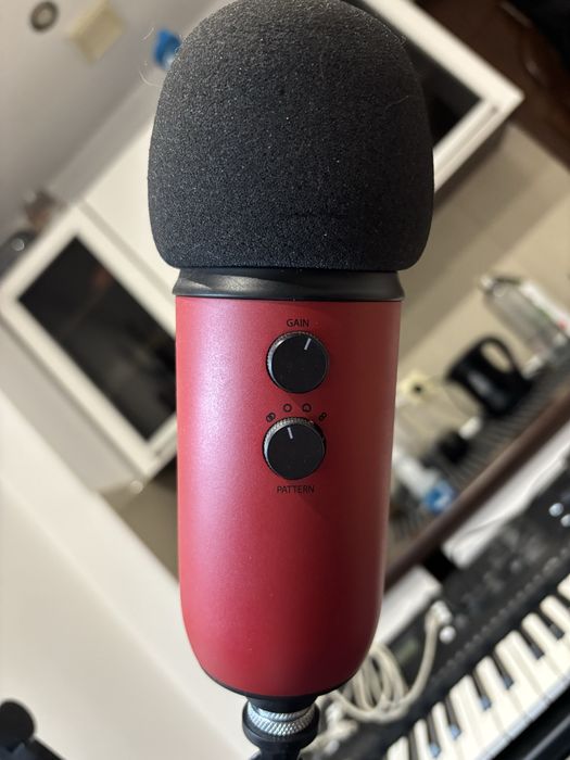 Mikrofon blue Yeti w komplecie z przykrecanym ramieniem